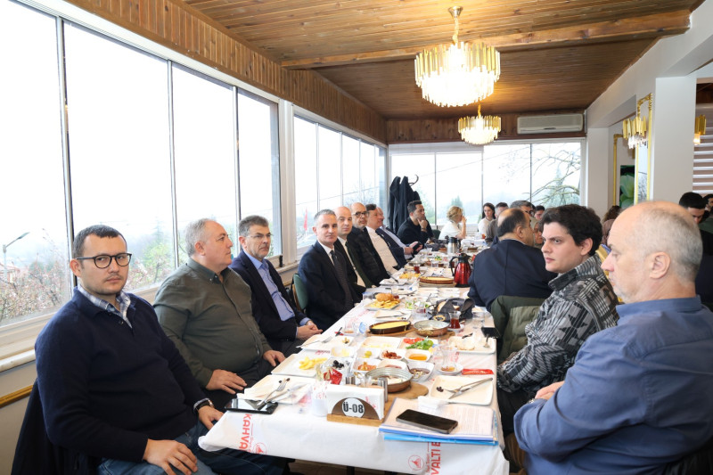 Kentsel dönüşüm imar konuları masaya yatirildi